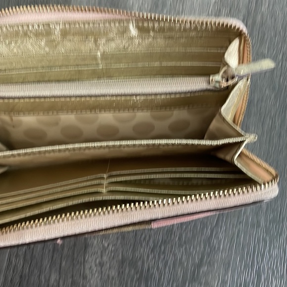 Kate spade continental wallet - Picture 5 of 8